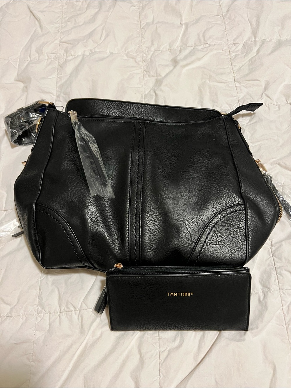 TANTOMI real leather Black Shoulder/Crossbody Bag very uniq with Matching Wallet